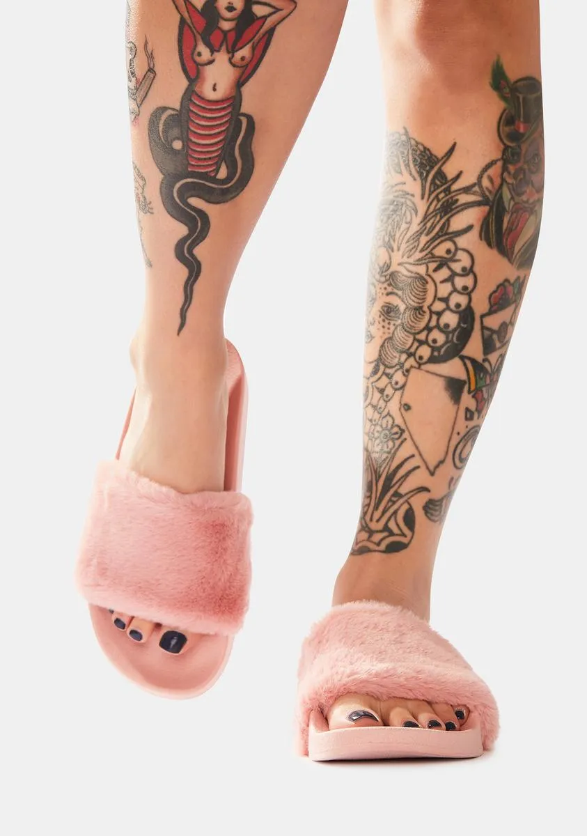 Blush Flatter Me Furry Slides