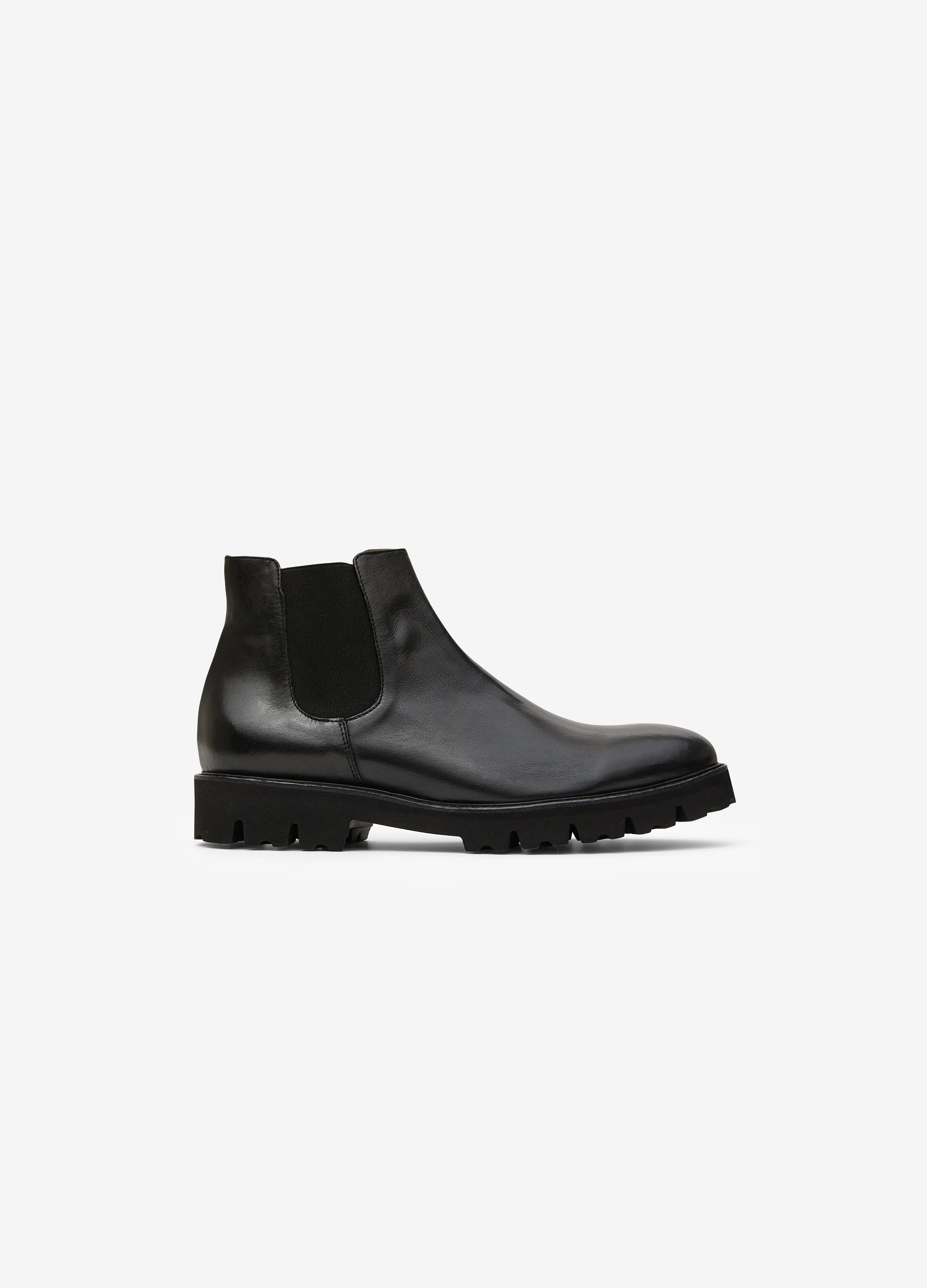 Chunky Sole Chelsea Boot Black