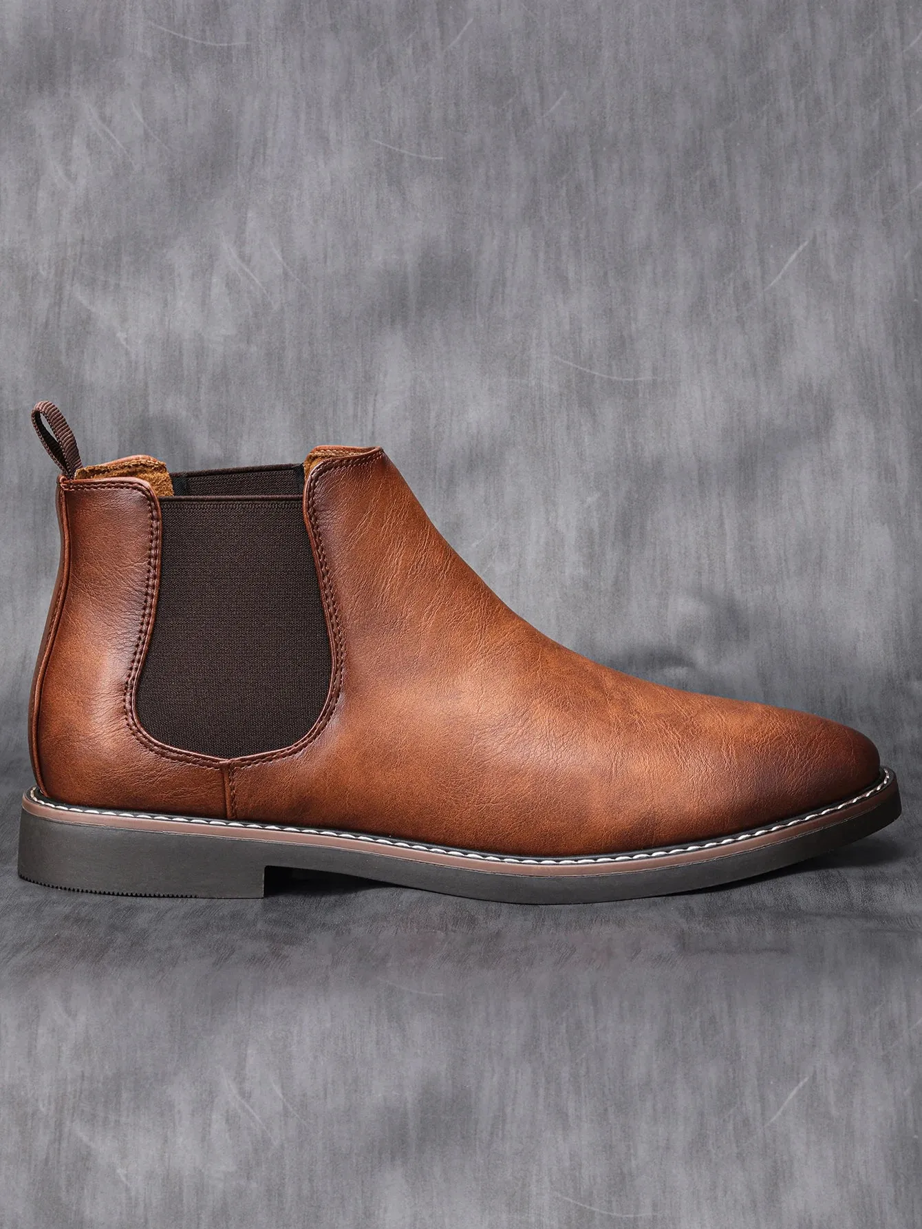 Classy Men Leather Chelsea ankle Boots in modern style
